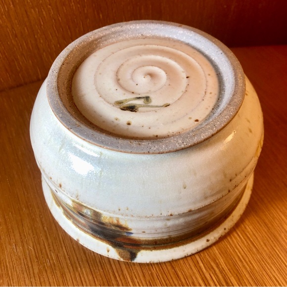 Vintage Studio Pottery Dish w/Lid ✨ Stoneware Handcrafted Glazed Ceramic Signed - Picture 9 of 12